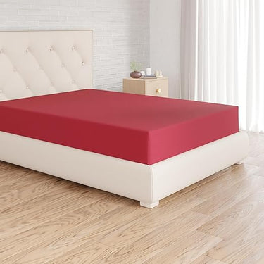 Amazon Basics Sabana Bajera Ajustable, 160 x 200 x 30 cm, de Poliéster Microfibra, Burdeos